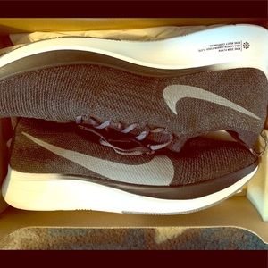 Nike Zoomfly flyknit